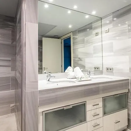 Rent Beach-diagonal Mar