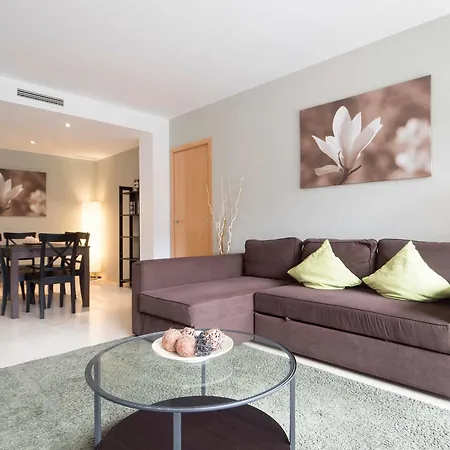Rent Beach-diagonal Mar Apartment *